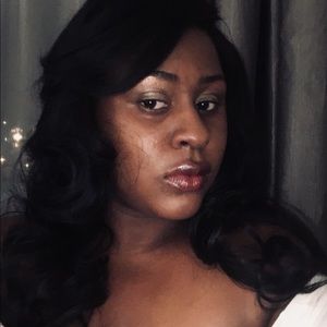 Meet your Posher, Sheilandra